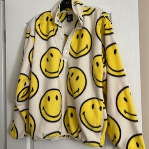 Gap Smiley Half Button Fleece
